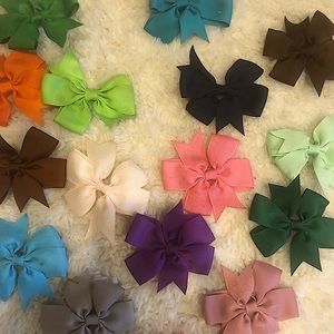 16 Hair bows for kids or teens🌟